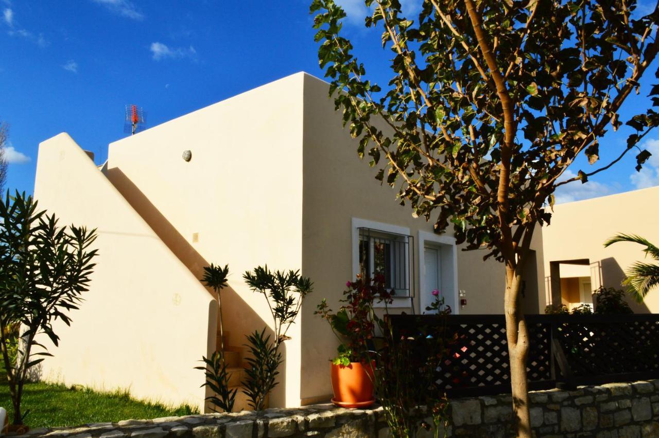 Villa Nopigia Homeleader Eksteriør billede
